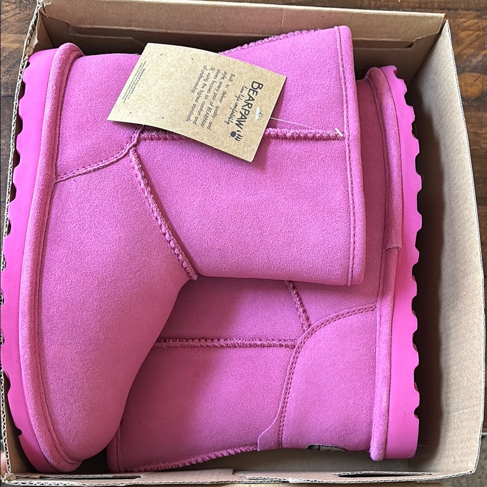 NWT bearpaw elle party pink boots
